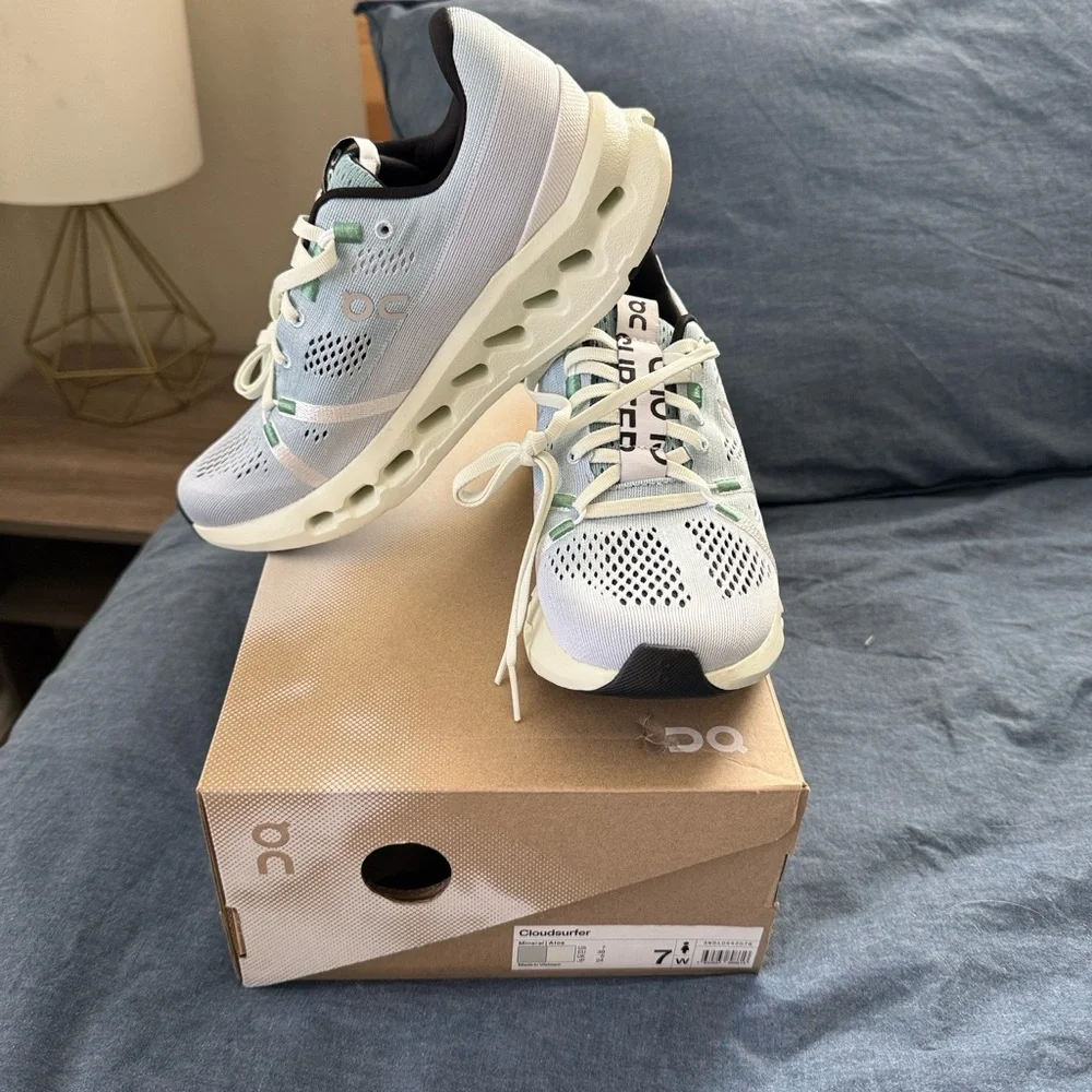 On CloudSurfer Running Women's Light Blue and White Sneakers - Picture 9 of 9